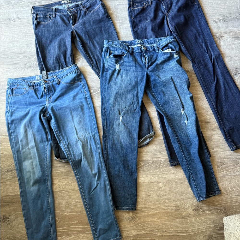 Stylish Women's Blue Jeans